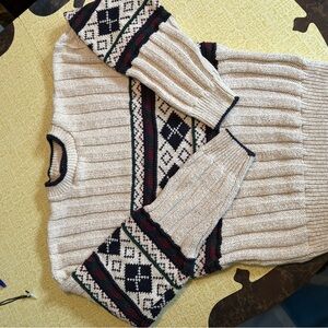 Vintage Cozy Knit Sweater with Geometric Pattern
